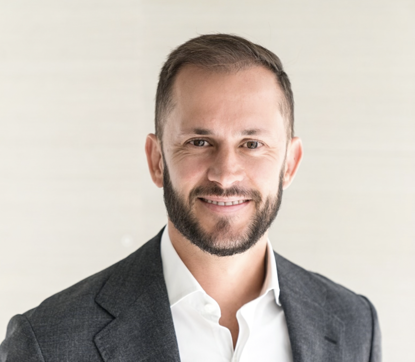 Interview | Maxime Sambourg fondateur du cabinet Emeredge basé à Miami