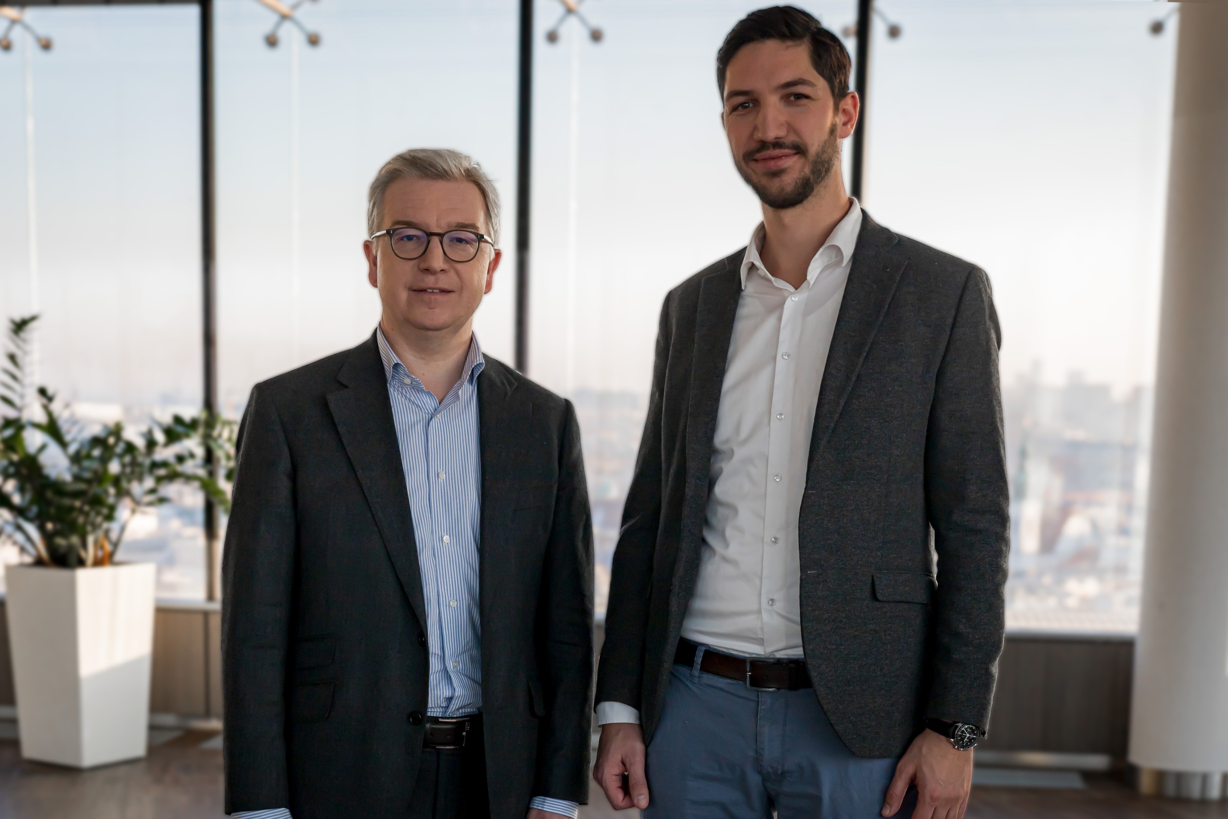 Michael Höllerer, CEO de Raiffeisen Bank & Lukas Enzersdorfer-Konrad, CEO Bitpanda Technology Solutions