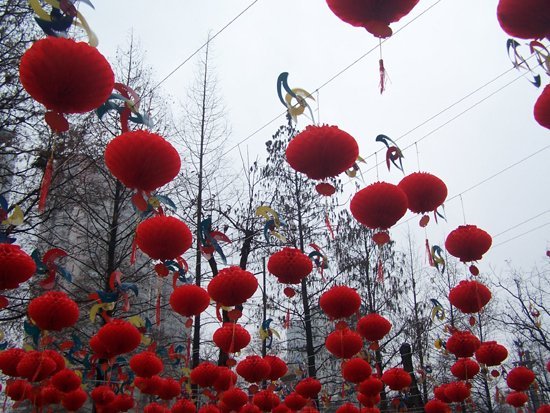 China marks traditional festival in time of fast-paced growth