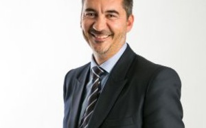 Pierre-Arnaud Sarda, Directeur du Pôle Banque-Assurance chez HELPLINE